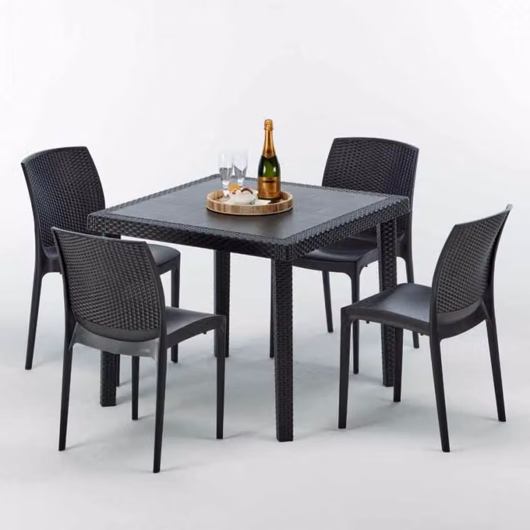 Tavolo quadrato nero e 4 sedie in polipropilene colorato per esterni Grand Soleil Boheme Passion - Nero