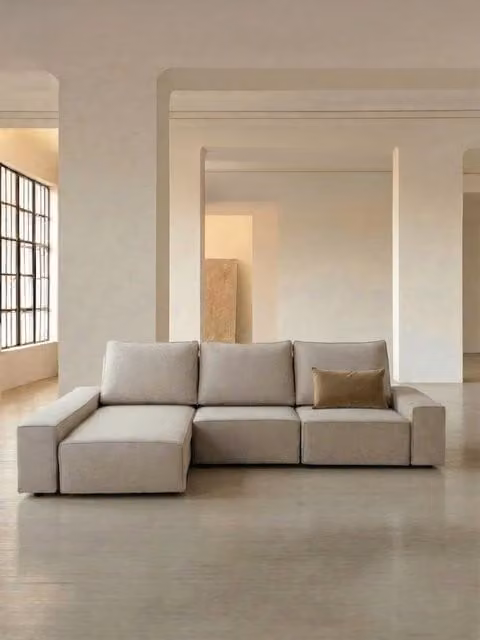 Divano modulare Loft Kenay Home da 2,5 posti con chaise longue a sinistra, colore perla