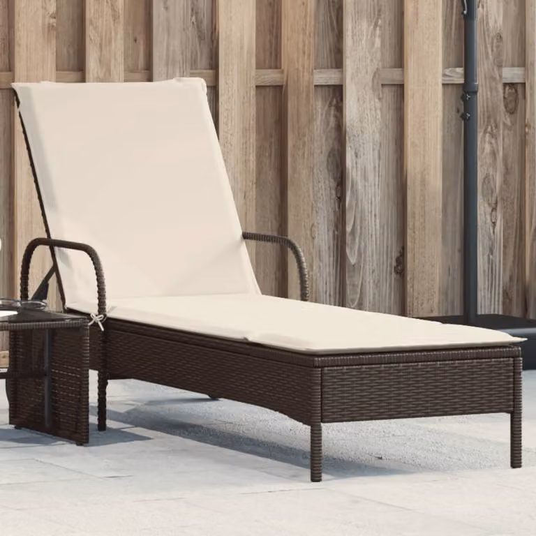 vidaXL Lettino Prendisole in Polyrattan Marrone e Bianco con Ruote e Cuscino Regolabile