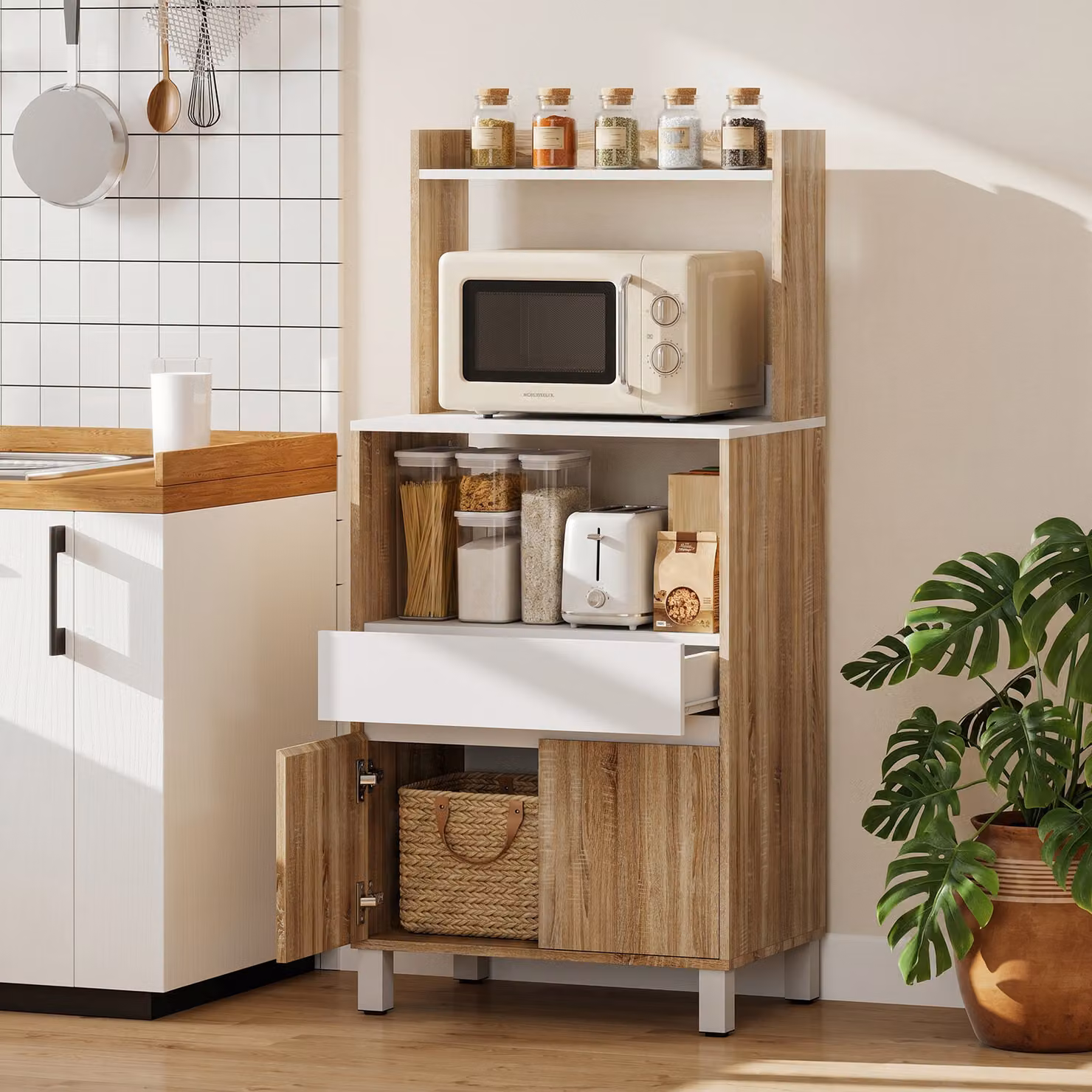 Mobile per microonde HOMCOM da cucina moderno con cassetto e 2 ante con chiusura ammortizzata, finitura rovere e bianco – 2