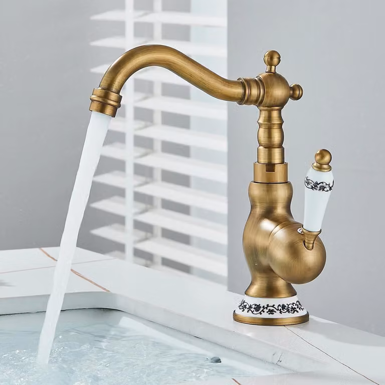 Miscelatore monocomando in ottone anticato, con bocca girevole a 360°, stile vintage e retrò, da montare su un foro, adatto per bagno e cucina