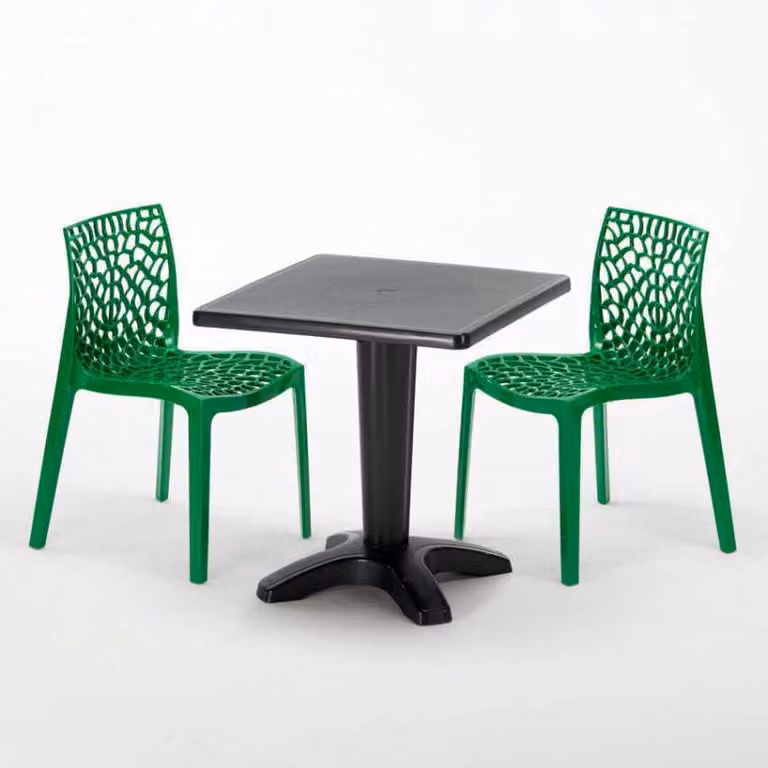 Tavolo quadrato nero e 2 sedie in polipropilene colorato Set di bastoni per interni Grand Soleil Gruvyer Aia - Verde