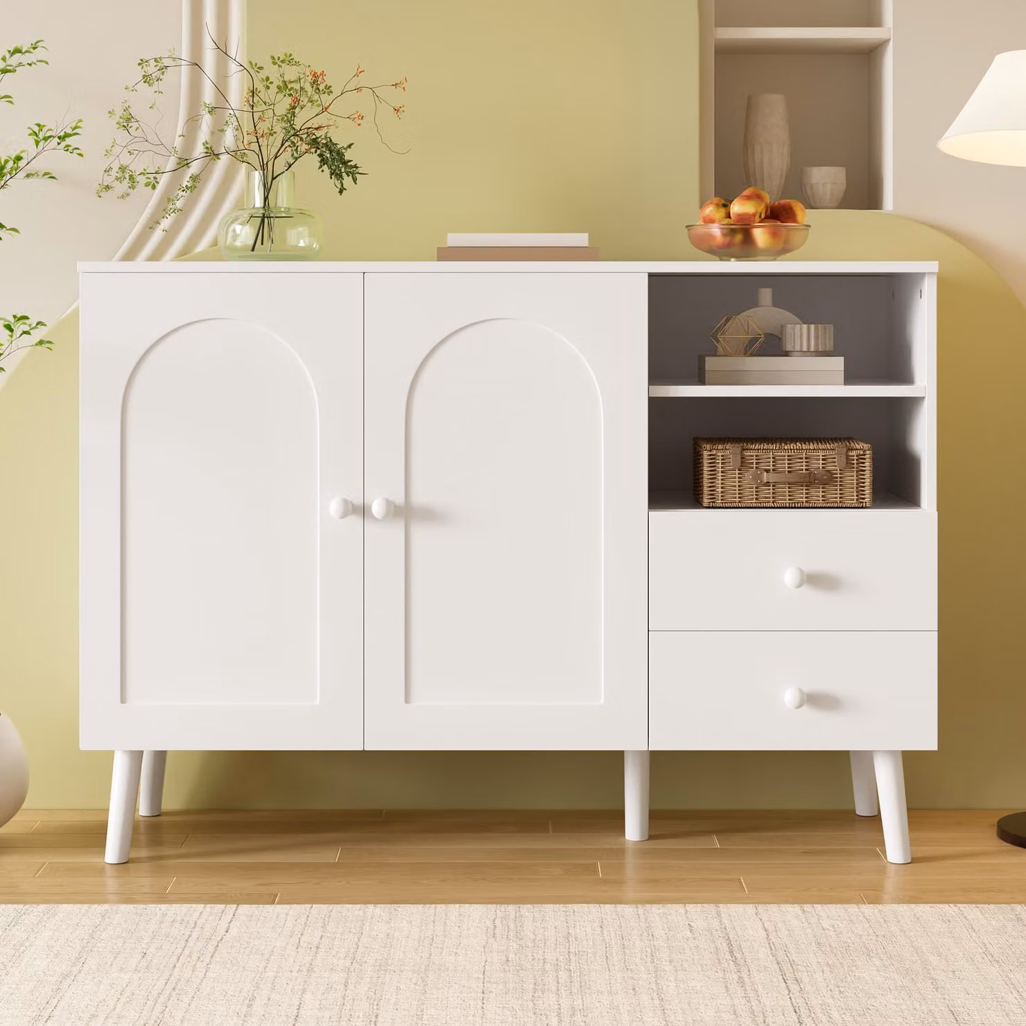 Credenza Merax con ante bombate, cassettiera con 2 cassetti e ripiani aperti, mobile contenitore con maniglie e piedini in legno, finitura naturale