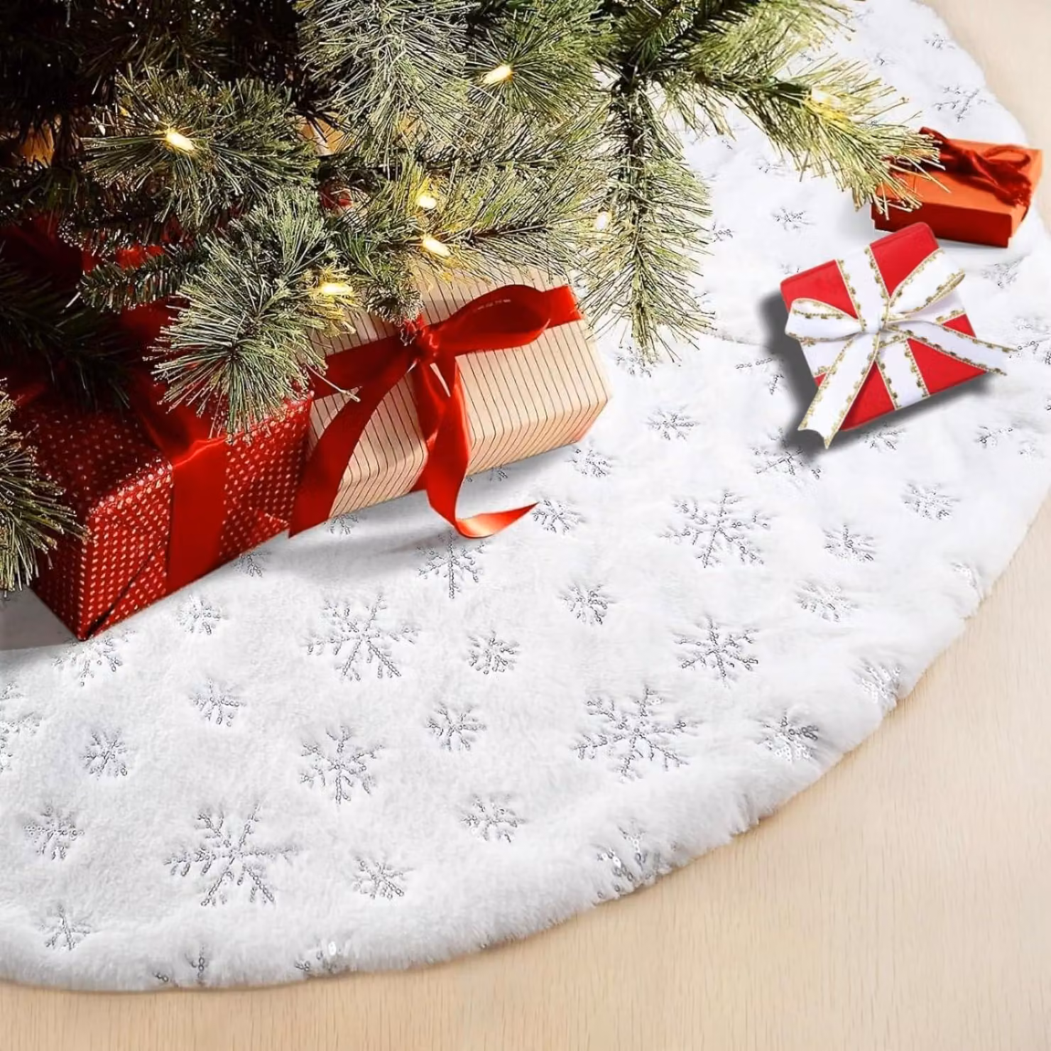 Coperta per albero di Natale da 90 cm con decorazioni a fiocchi di neve