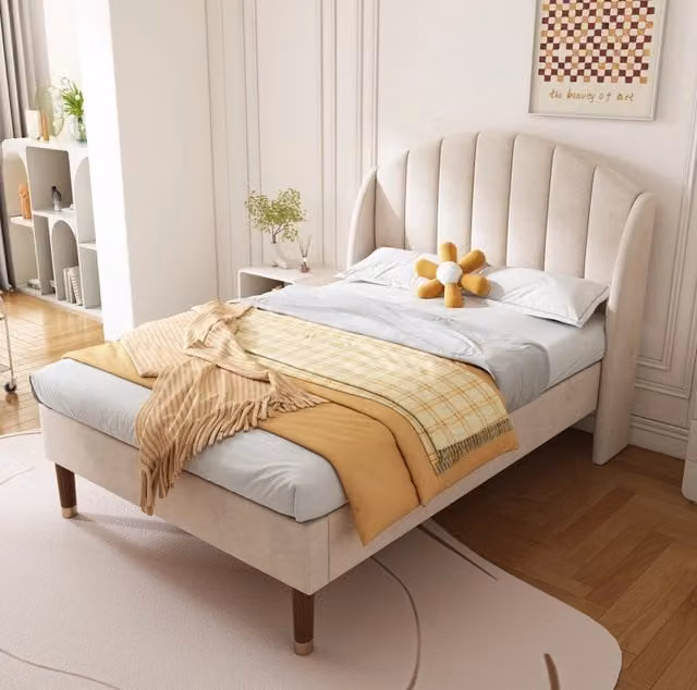 Letto singolo imbottito MODFU in velluto beige con struttura in legno L/P/H: 90 x 200 cm