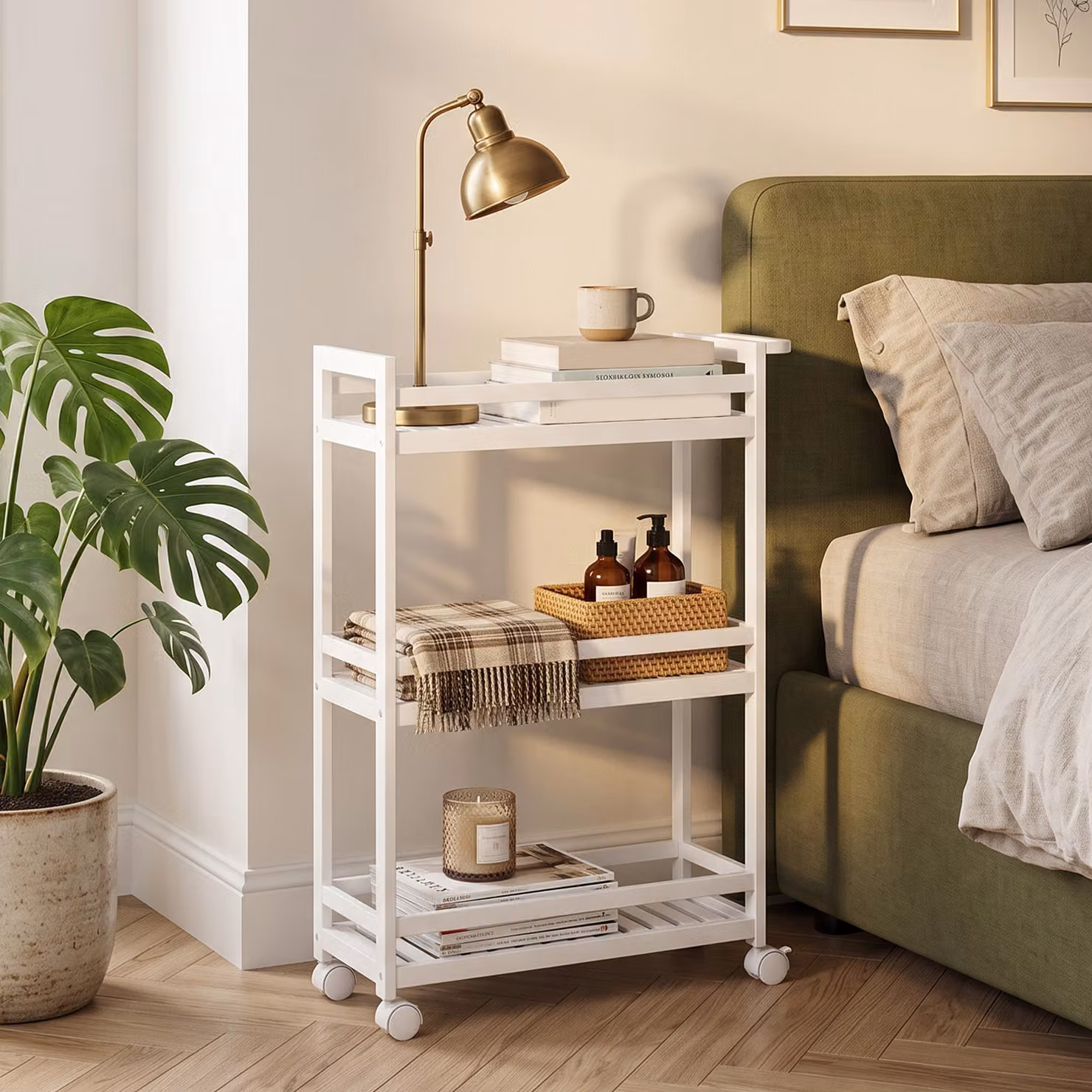 Carrello da servizio HOMCOM a 3 piani in bambù bianco con protezione anticaduta L/P/H: 55 x 20 x 75 cm