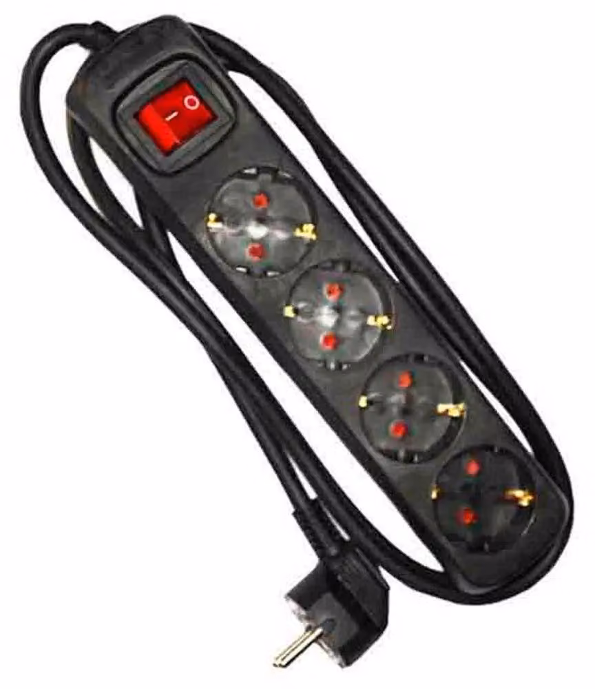 Multipresa con 4 prese Schuko + interruttore, 1,5 m, 3x1,5 mm, nero, Edm