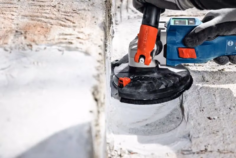 Levigatrice per calcestruzzo Bosch GBR 18V-15 S brushless da 125 mm blu – 2