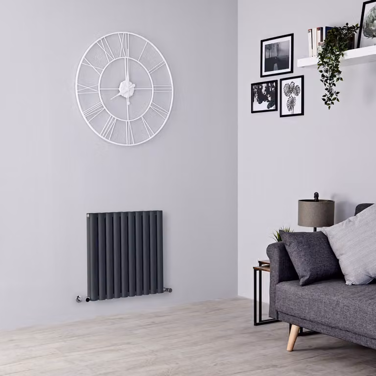 Radiatore Orizzontale Doppio Design Antracite 600x590mm 620W - Compatto - Delta