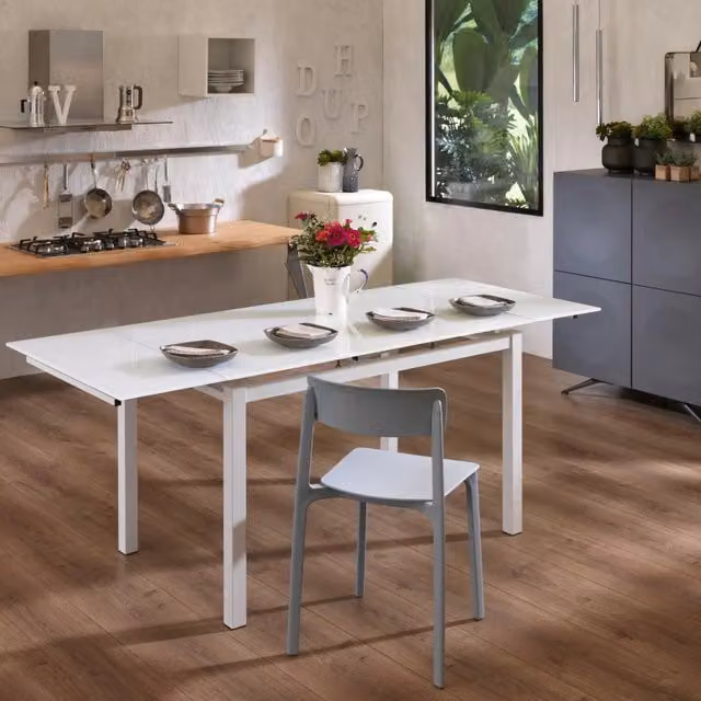 Tavolo da pranzo allungabile Marlow Duzzle in vetro temperato bianco con struttura in metallo, L/P: 130-200 x 80 cm – 1
