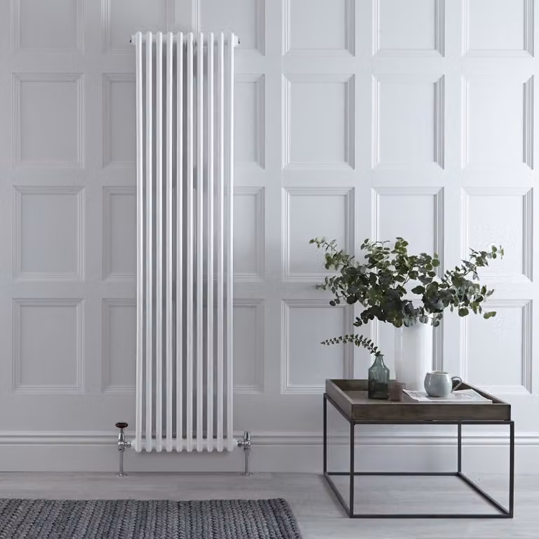Radiatore Verticale Stile Ghisa Bianco 1800x470x100mm 1520W - Alta Resa - Stile Classico - Regent