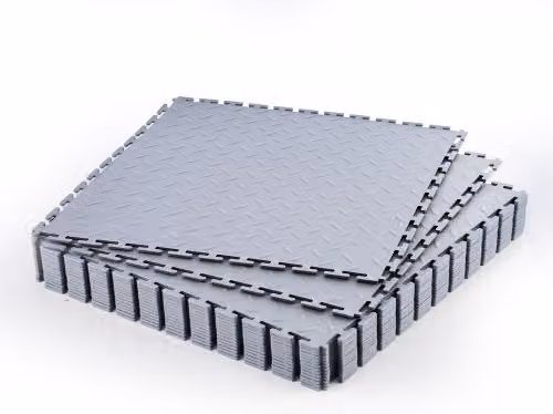 VEVOR Piastrelle per Pavimenti da Garage Confezione da 16, Piastrelle Modulari a Incastro da 513 x 513 x 5 mm, Tappetini Antiscivolo in PVC con Piastra Diamantata per Officina, Magazzino, Argento