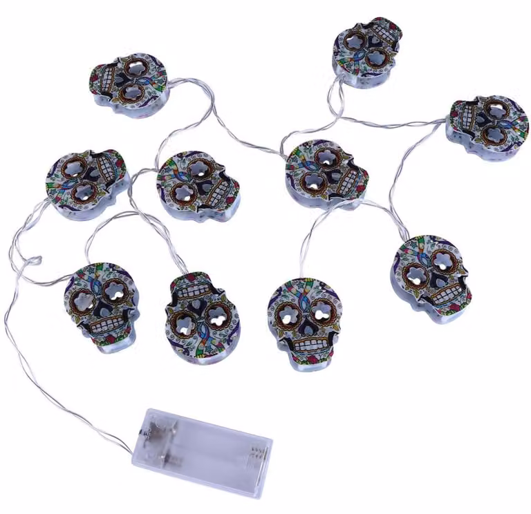 Catena luminosa con 10 LED, design a forma di teschio, lunghezza 1,5 metri, realizzata in plastica, alimentata a batteria
