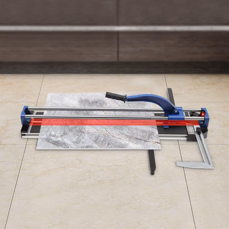 Tagliapiastrelle professionale per la posa di piastrelle, con una larghezza di taglio fino a 800 mm e uno spessore massimo di 15 mm