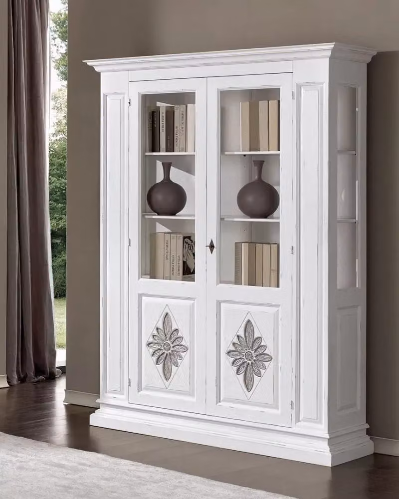 Vetrina a 2 porte in legno intagliata con decoro floreale stile shabby chic bianco Mobili 2G L: 155 cm, P: 48 cm, H: 215 cm – 3
