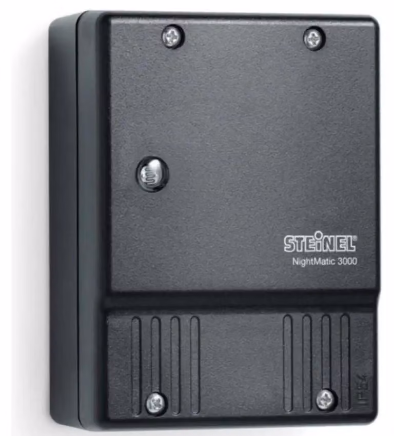 Steinel NightMatic 3000 Interruttore crepuscolare a superficie - Impermeabile IP54 - Nero