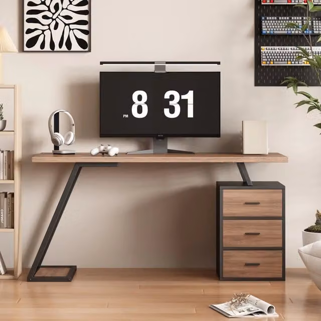 Scrivania dritta con 3 cassetti e vano per computer, mobile regolabile, MDF marrone scuro, 135,5 × 58 × 75 cm