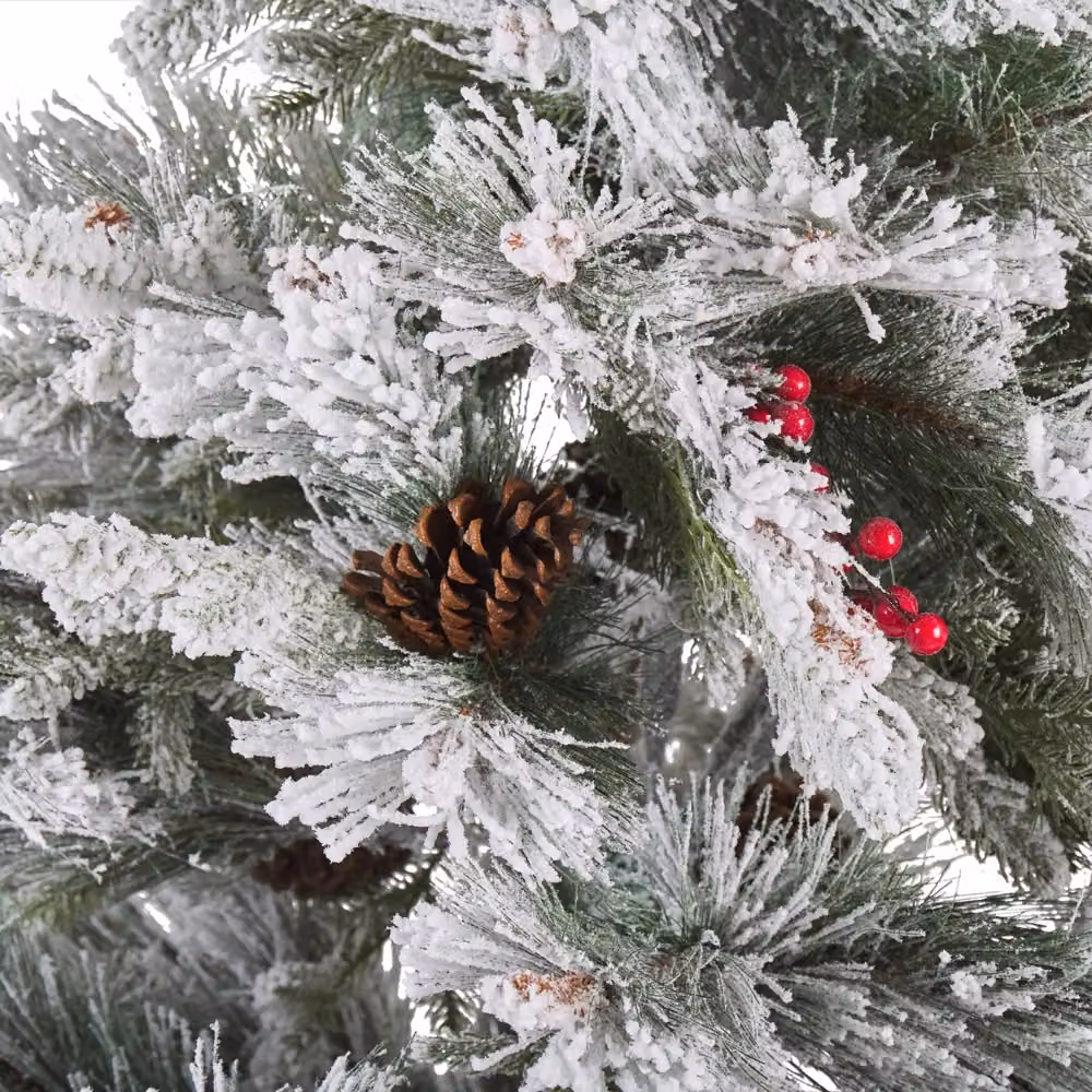 Albero di Natale artificiale BELIANI verde con effetto neve, Altezza: 180 cm, Larghezza: 120 cm, Profondità: 120 cm – 2