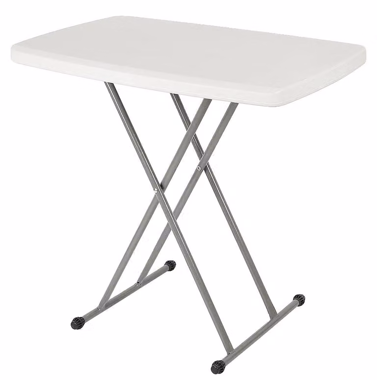 Tavolo pieghevole, dimensioni da aperto 76x50 cm, altezza regolabile 51/63/74 cm, dimensioni da chiuso 86x50x10 cm, peso 3,9 kg, posto a sedere per 2 persone