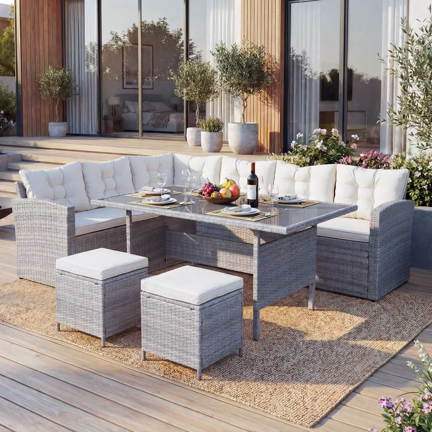 Set in poly rattan HWC-A29, set da giardino Set da pranzo lounge Divano ~ grigio chiaro, cuscini crema + 2x sgabelli