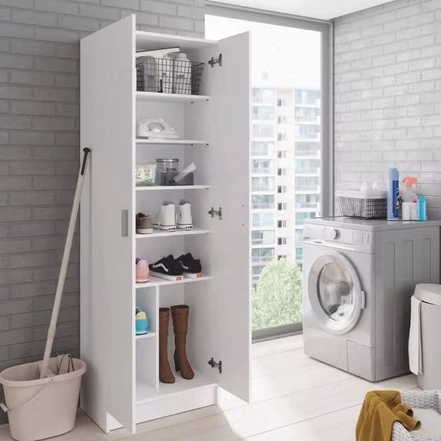 Armadio multiuso DMORA bianco con 2 ante e ripiani interni, mobile moderno per bagno o ingresso, L: 59 cm, P: 37 cm, H: 180 cm
