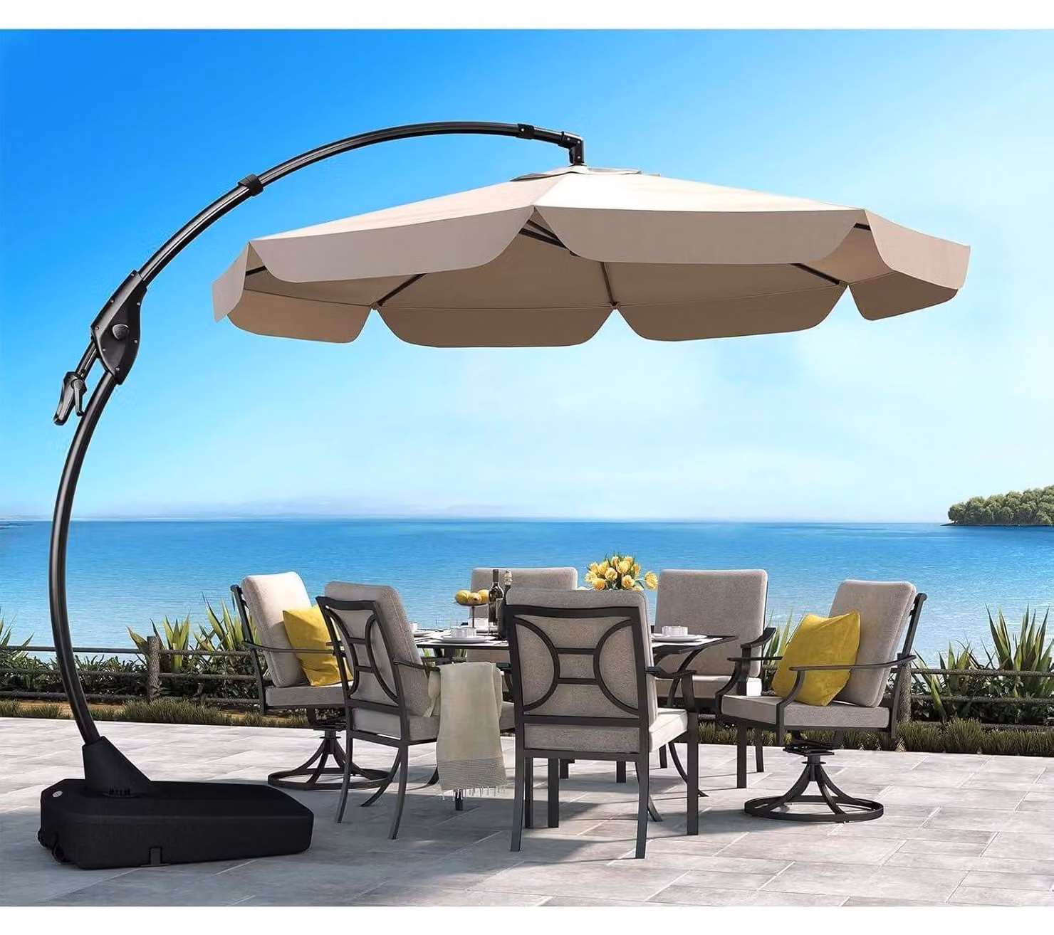 Ombrellone da giardino, diametro 300 cm, con volant e manovella, regolazione dell'inclinazione, protezione UV UPF 50+, colore beige, forma rotonda
