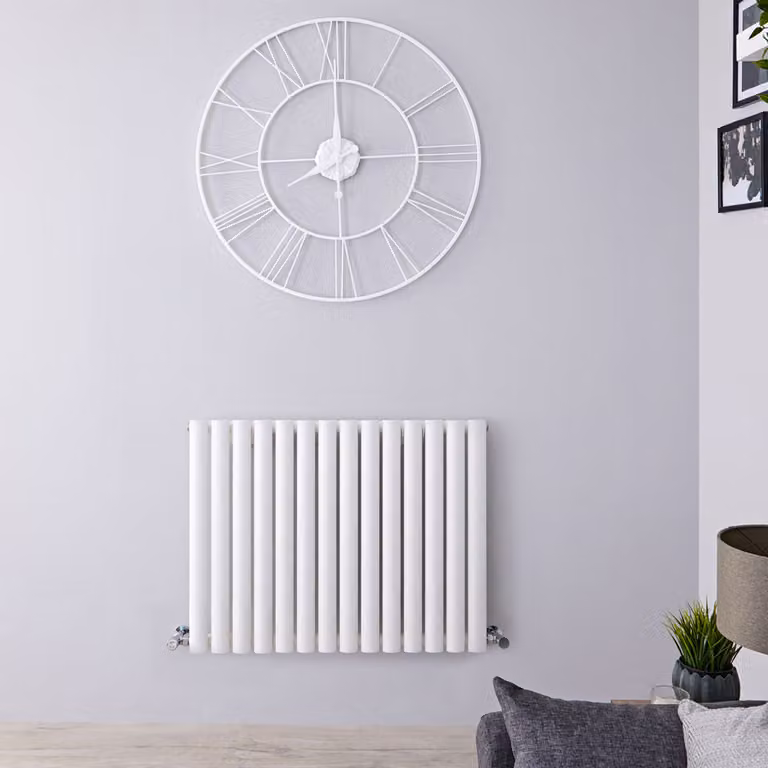 Radiatore Orizzontale Bianco 635x826mm 660W - Alta Resa - Design Moderno - Revive