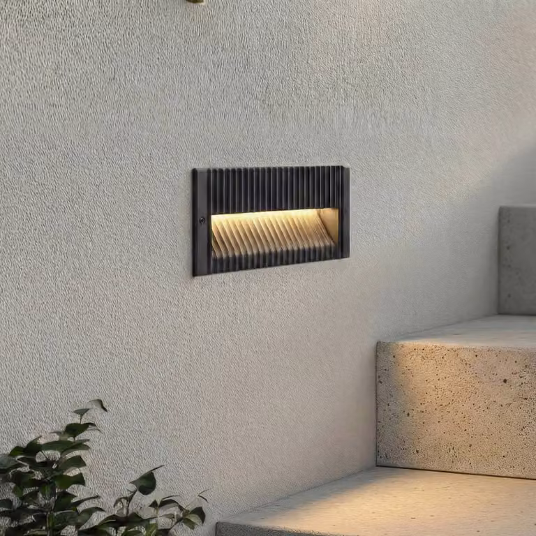 Lucande Applique a LED da incasso Tavion, 25 cm, antracite, IP65 Tavion, Nero, Alluminio, Moderno, Applique da esterni