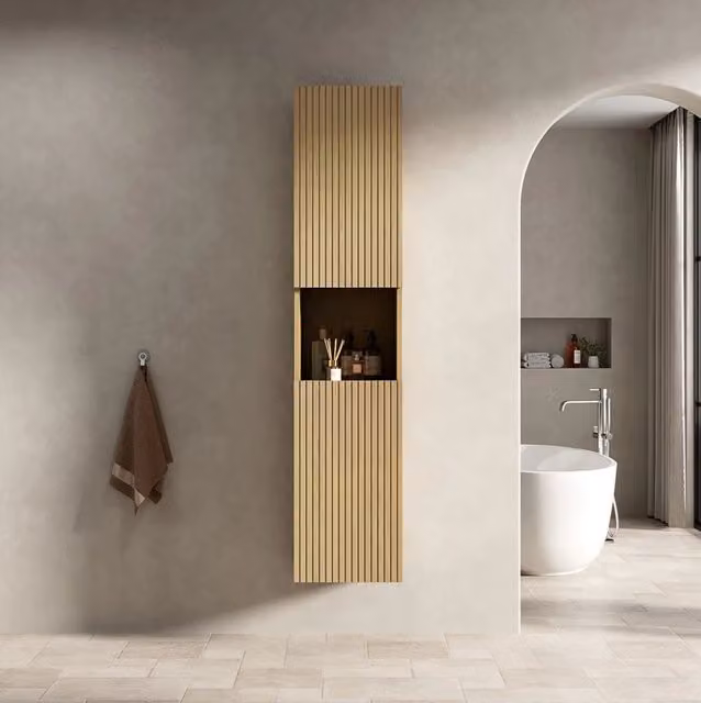 Armadietto da bagno a 2 ante con vano a giorno in compensato; rovere dorato