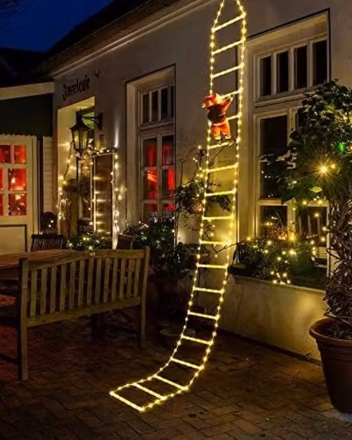 Illuminazione di Natale LED con figura che sale, luce bianca calda, con timer regolabile e cavo da 3 metri per scale e giardino