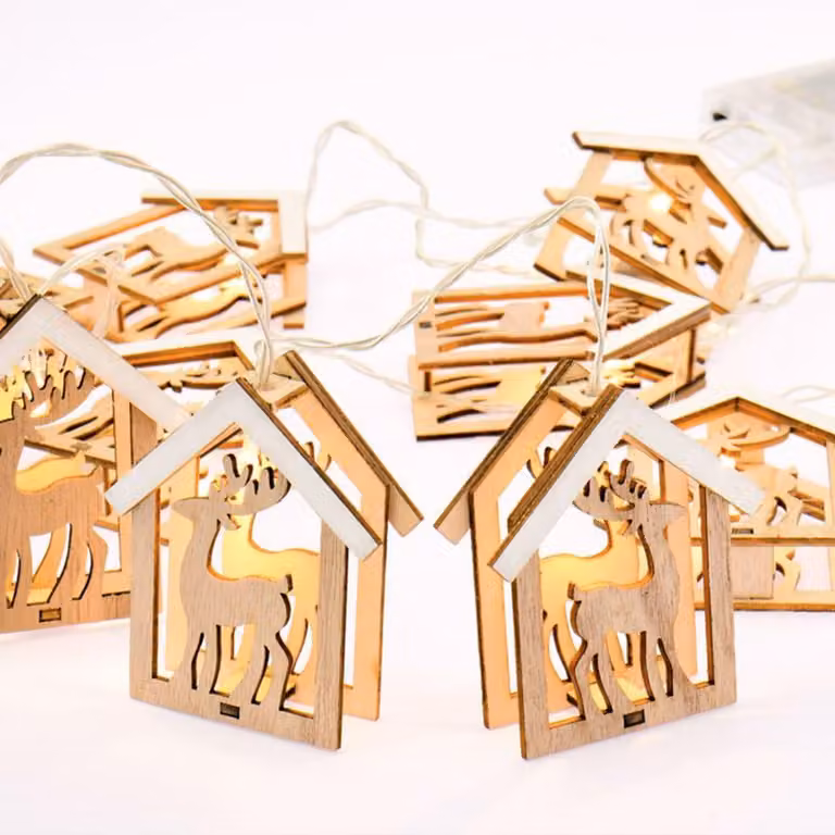 ACA Lighting Casette di legno con renne, 10 LED decorativi a batteria (3xAA), WW, IP20, 135+30cm, cavo trasparente X061011208