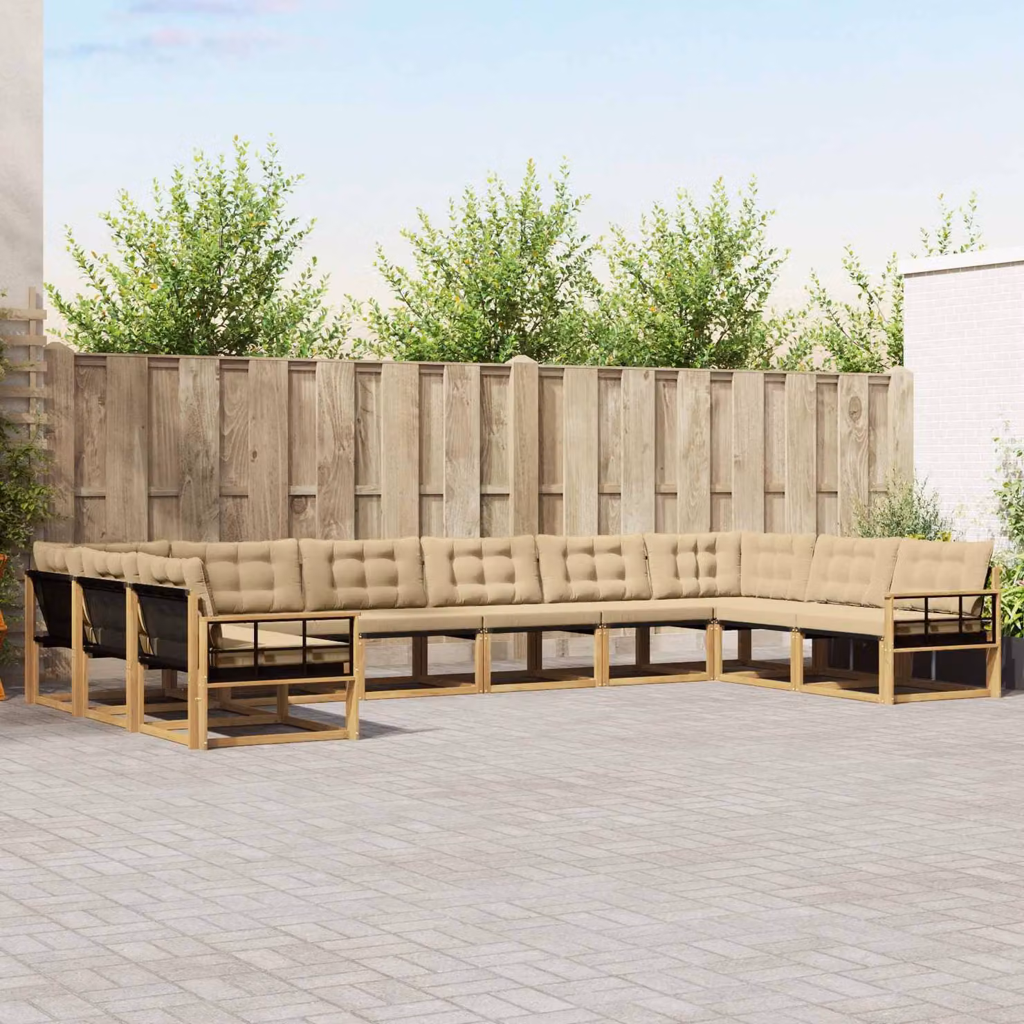 Set di divani da esterno vidaXL a forma di U composto da 10 pezzi in legno di acacia con cuscini bianchi e beige