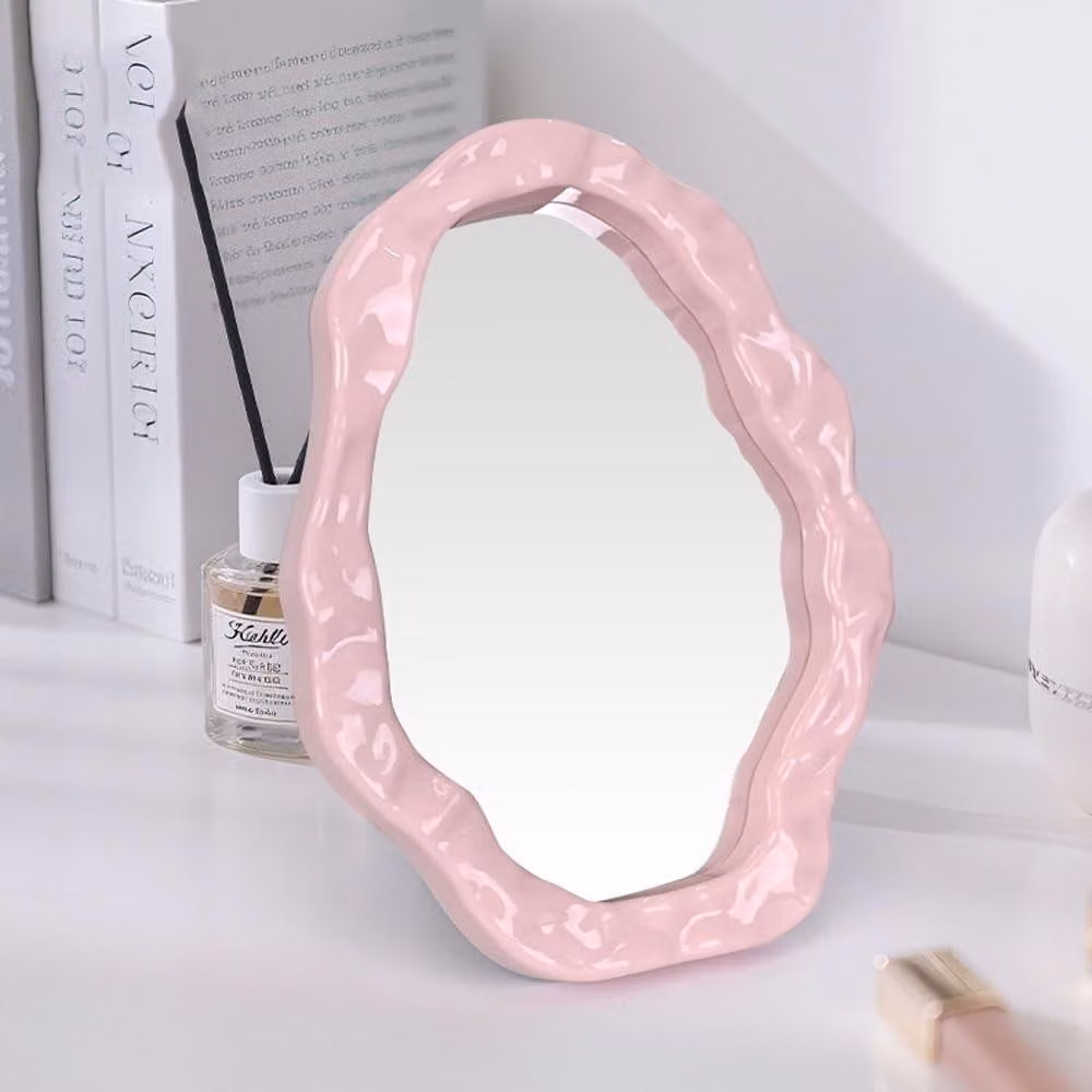 Specchio da trucco regolabile, con supporto per essere posizionato su un tavolo o fissato a una parete