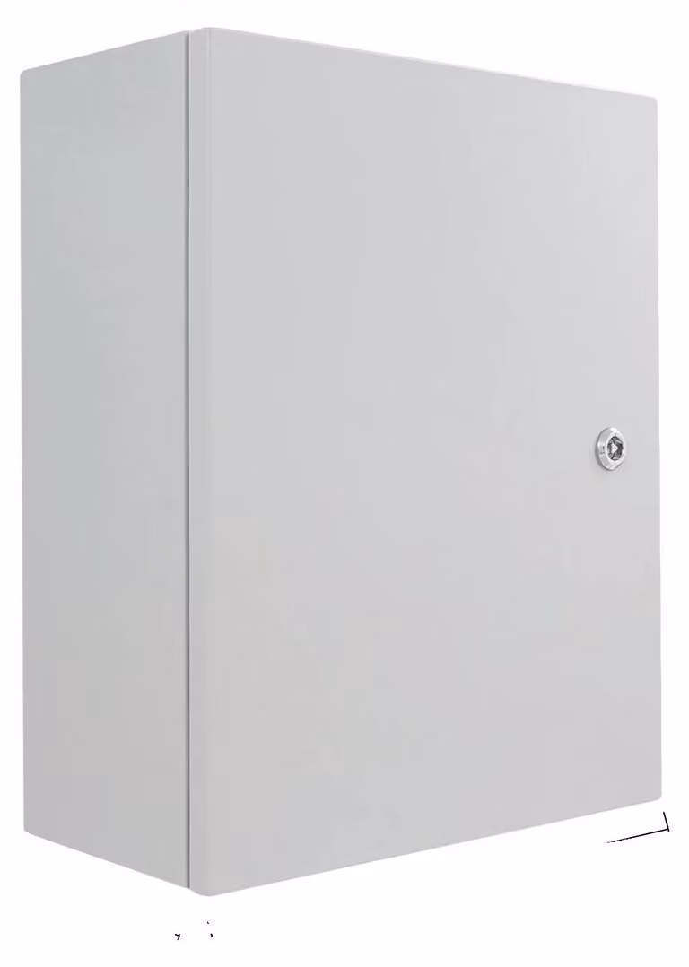 Cassetta di distribuzione esterna, grado di protezione IP55 (resistente all'acqua), struttura in acciaio laminato a freddo, colore grigio