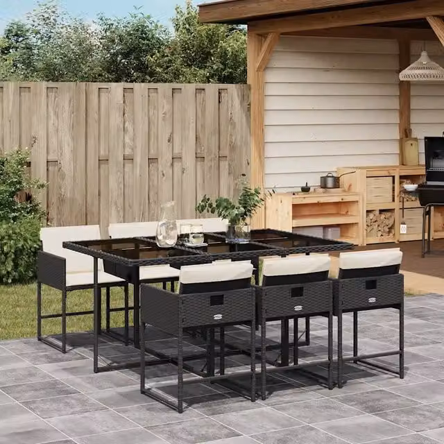 Set da pranzo da giardino vidaXL in polyrattan nero con cuscini bianchi e tavolo in vetro – 1