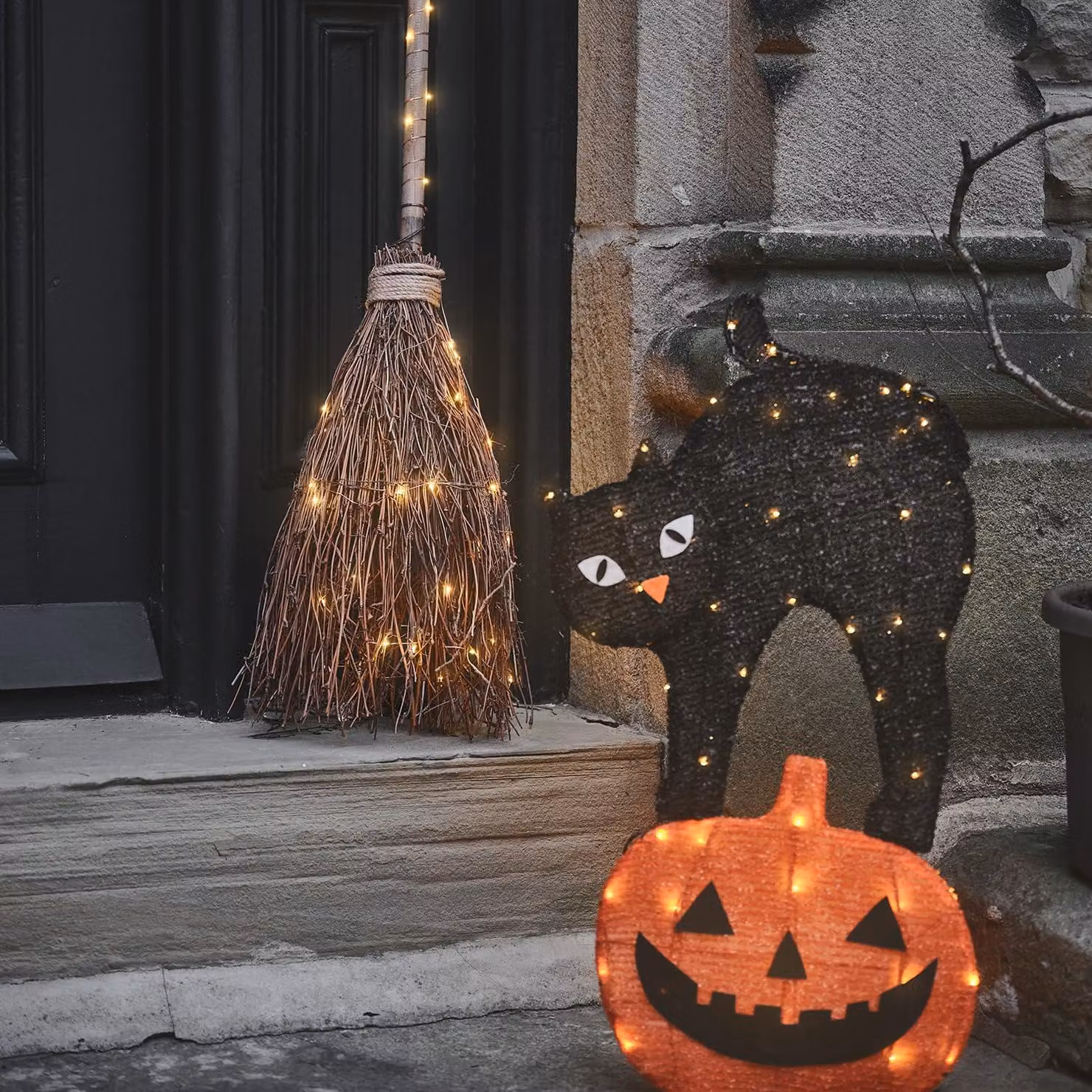 Decorazione per Halloween a forma di gatto e zucca, con luci LED bianco caldo e timer