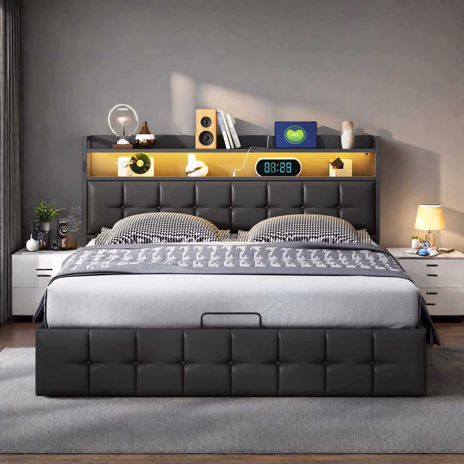 Letto multifunzionale 140x200 cm in Finto cuoio nera con LED RGB, box idraulico, prese integrate e caricatore europeo