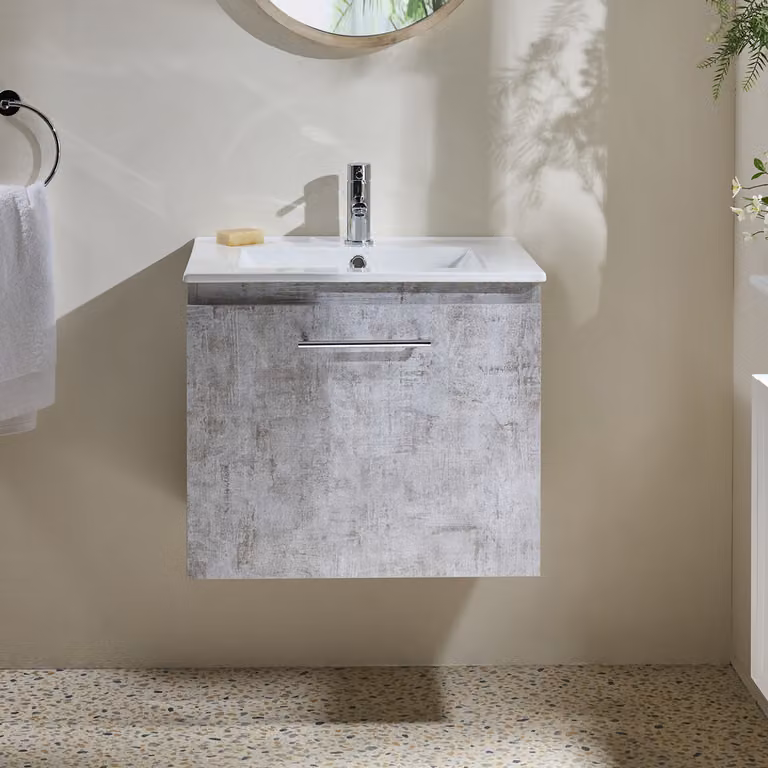 Mobile Bagno Grigio Cemento Sospeso da 600mm con Lavabo e Maniglia con Barra a T Cromate - Cluo