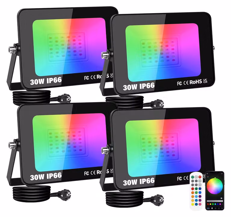 4 faretti LED RGB da 30W, 3000 lumen, controllo tramite app, grado di protezione IP66