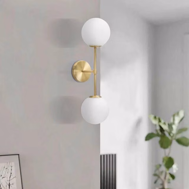 Taroud, Lampada da Parete Moderna in Metallo e Vetro, Oro e Bianco, 2 Lampadine E14 – 1