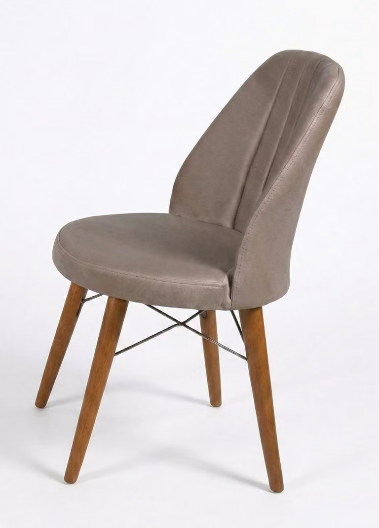 Sedia, stile moderno, colore grigio, confortevole, morbida, compatta. Estetica ed ergonomia