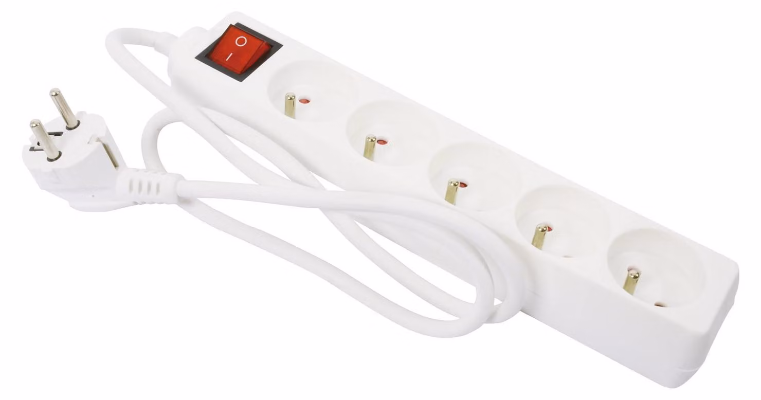 Gefotech 8059, ciabatta multipresa con 5 prese, 16 A + T, con interruttore, cavo 3G, sezione 1 mm²