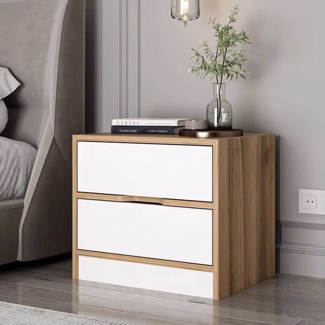 Comodino DMORA moderno con 4 cassetti, Bianco e Marrone, L: 54 cm, P: 40 cm, H: 47 cm