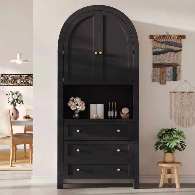 Credenza alta 70x35x180 cm con 3 cassetti; vano aperto e dettagli in metallo in MDF nera