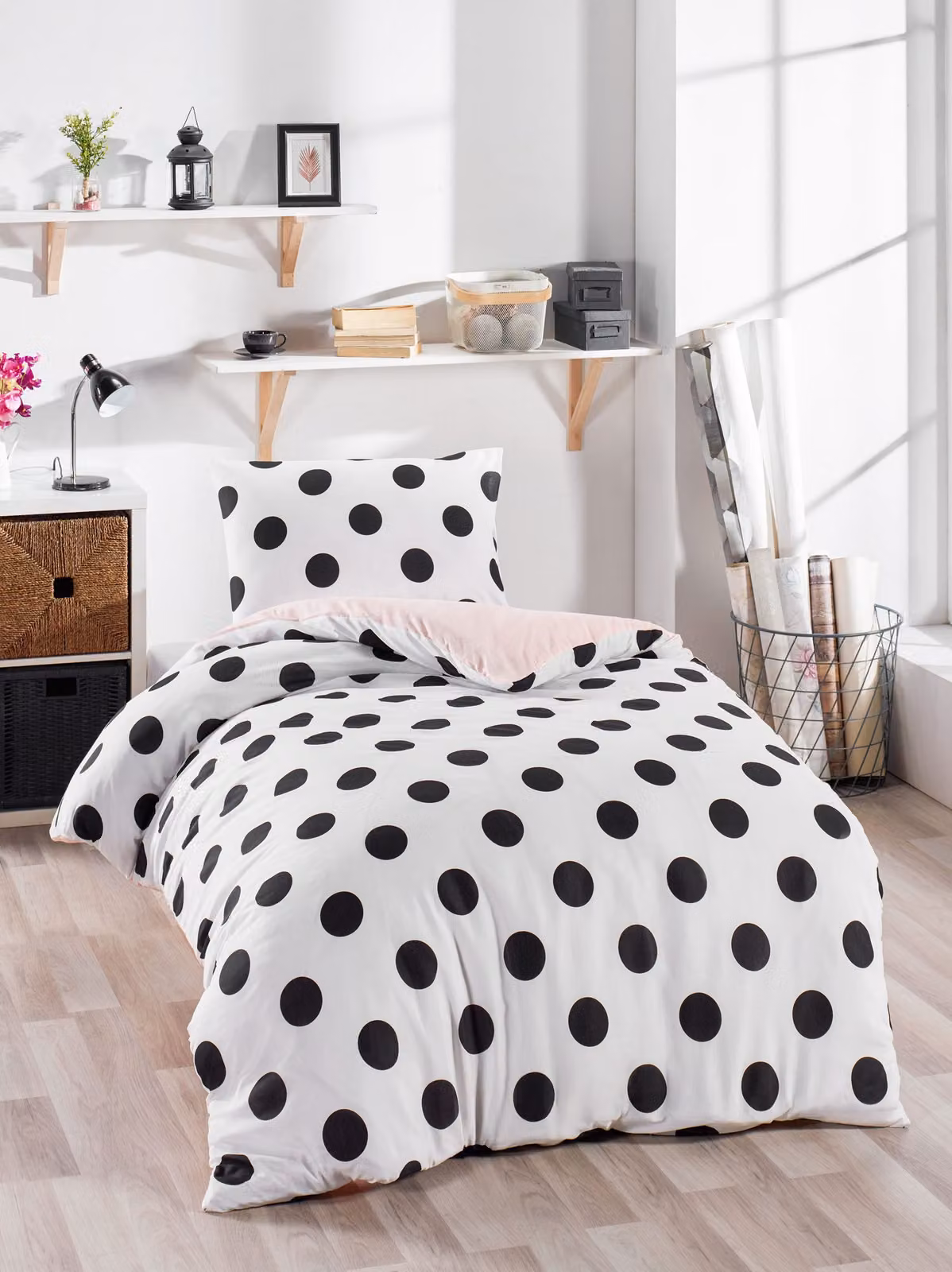 L'Essentiel Linge de Maison, Begonvilla- EPJ8726, Bianco, Nero, Copriletti, 65% cotone / 35% poliestere