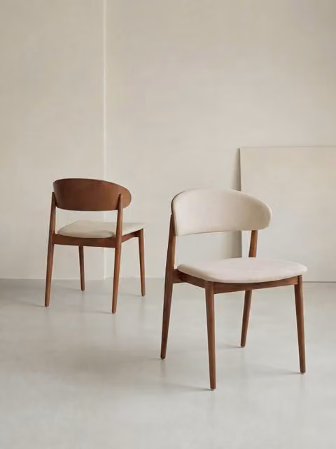 Marse set di 2 sedie in legno massello noce con rivestimento beige - Kenay Home