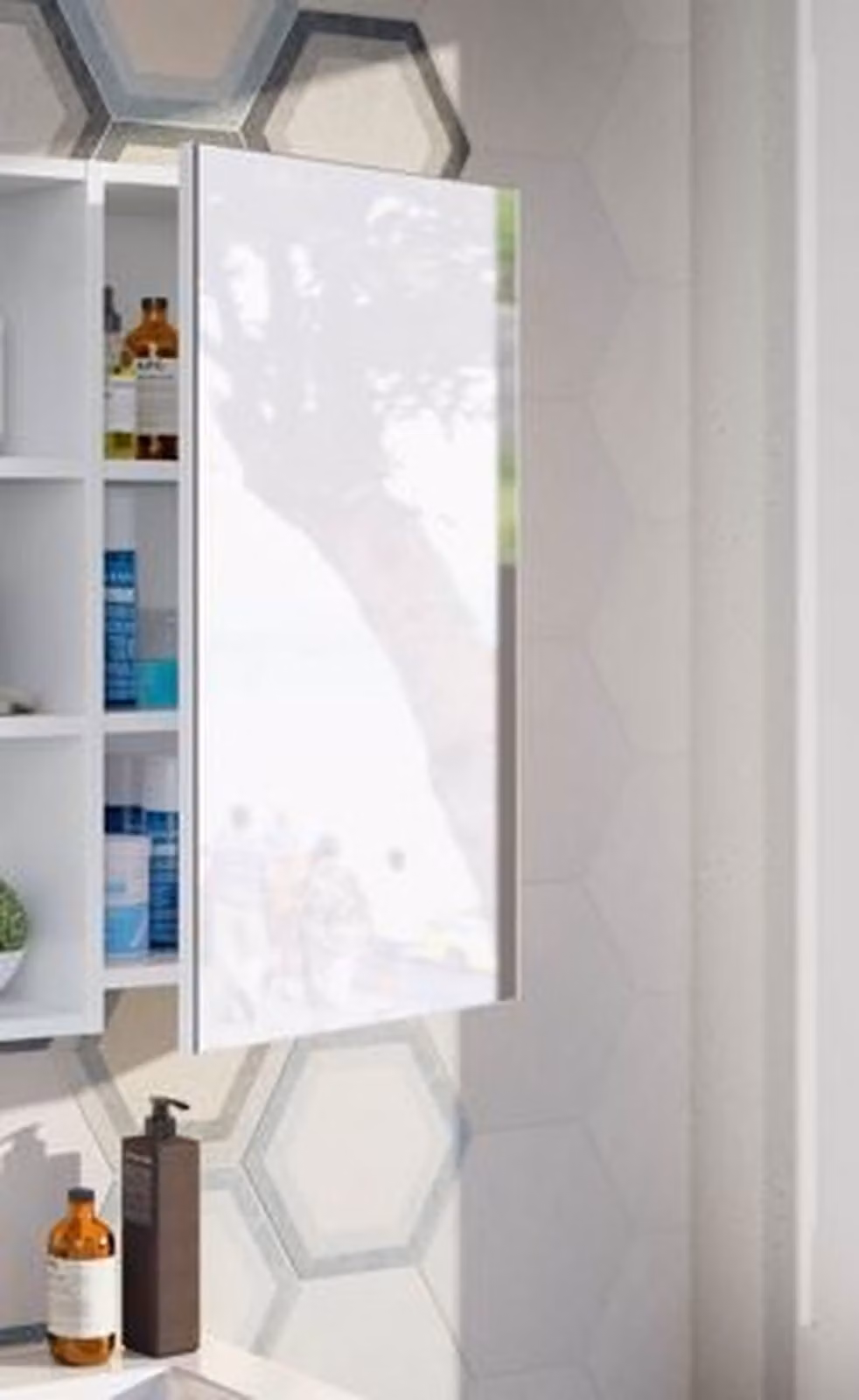 Armadietto a specchio per bagno >Armadietto a specchio per bagno 40< in bianco lucido