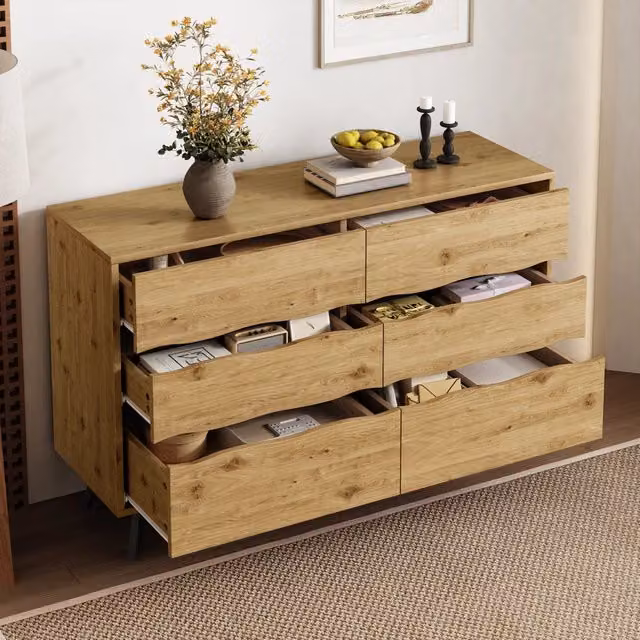 Madia con 6 cassetti in truciolare effetto legno con frontali ondulati e piedi in metallo neri 120 × 40 × 75;5 cm