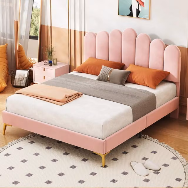 Letto matrimoniale imbottito OKWISH in velluto rosa con testiera regolabile, L/P/H: 140 x 200 x 114 cm