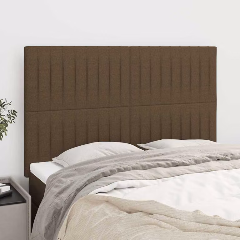Testiera per letto imbottita vidaXL in tessuto marrone scuro con struttura in legno di larice L: 144 cm, P: 5 cm, H: 118-128 cm
